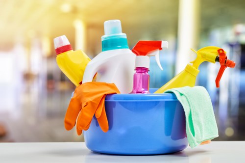 Commercial kitchen oven cleaning for Kingston businesses